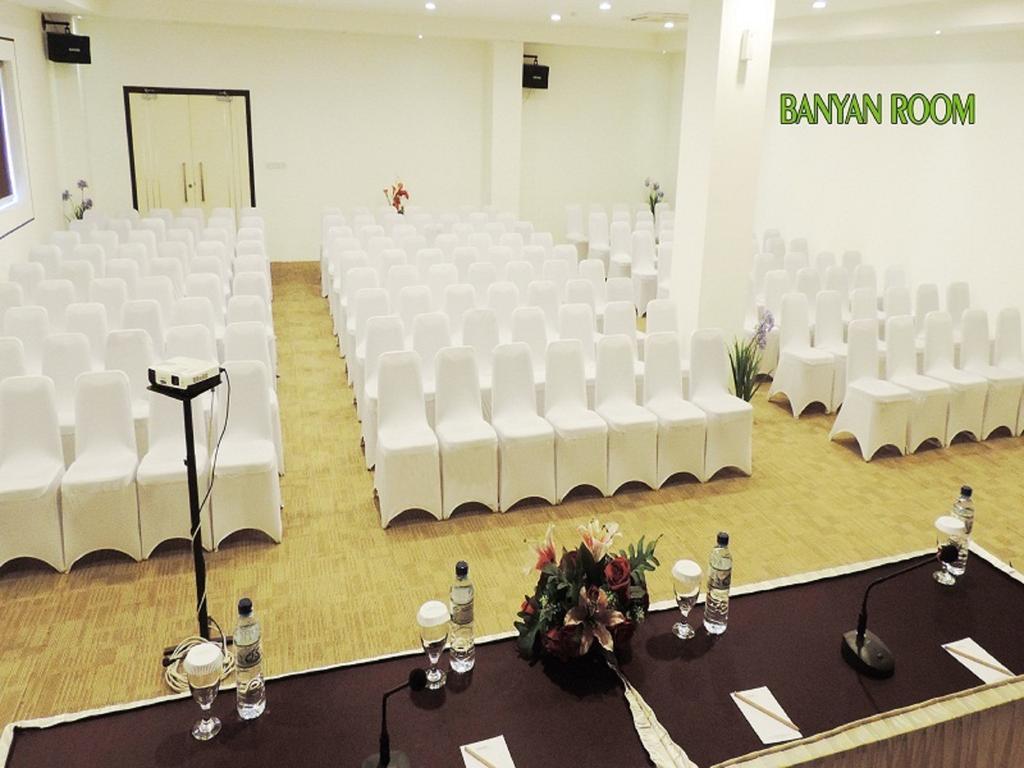 Arbor Biz Hotel Makassar Luaran gambar