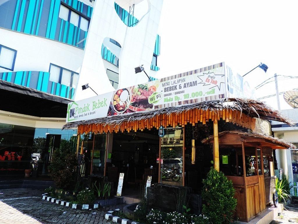 Arbor Biz Hotel Makassar Luaran gambar