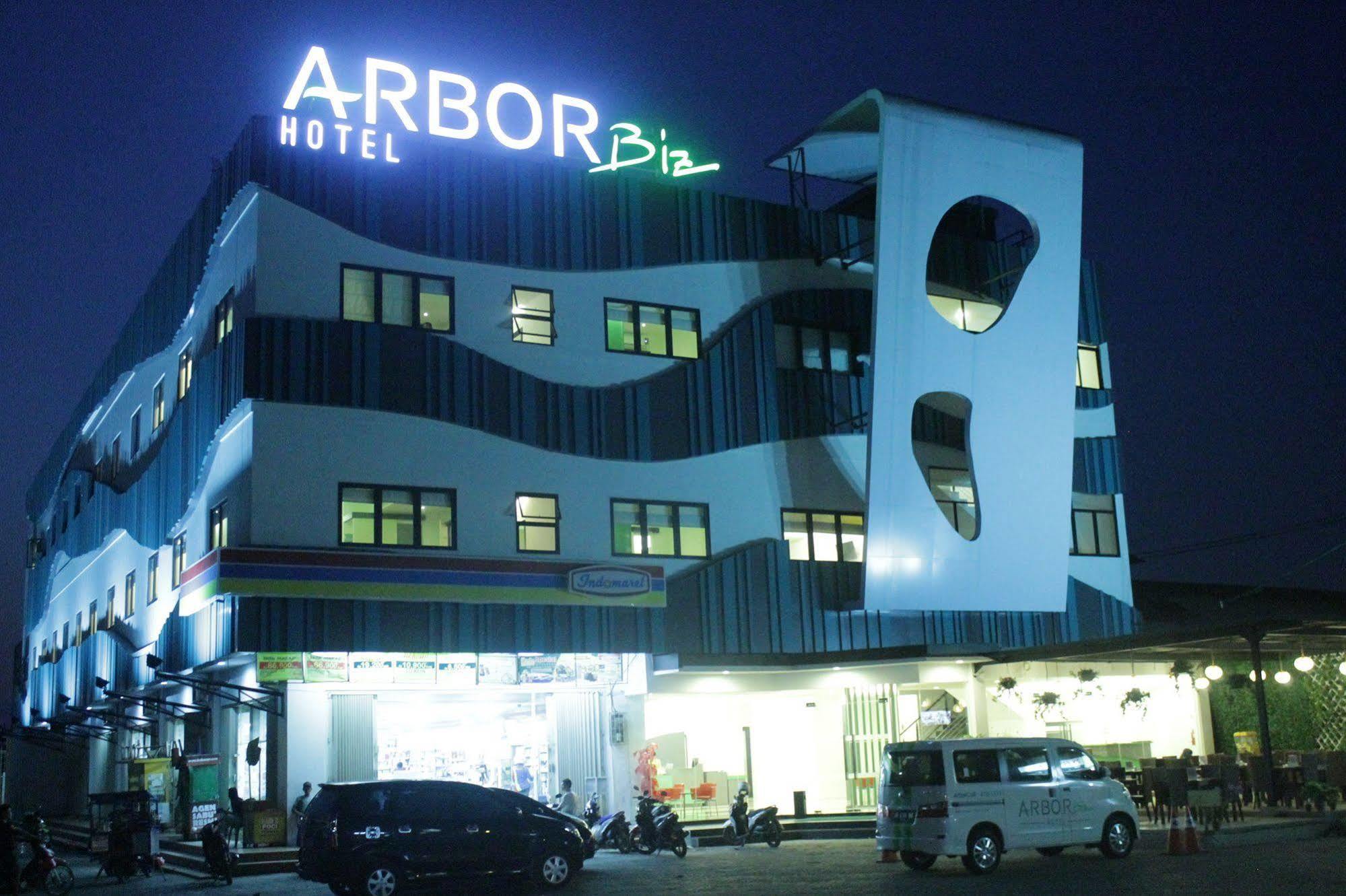 Arbor Biz Hotel Makassar Luaran gambar
