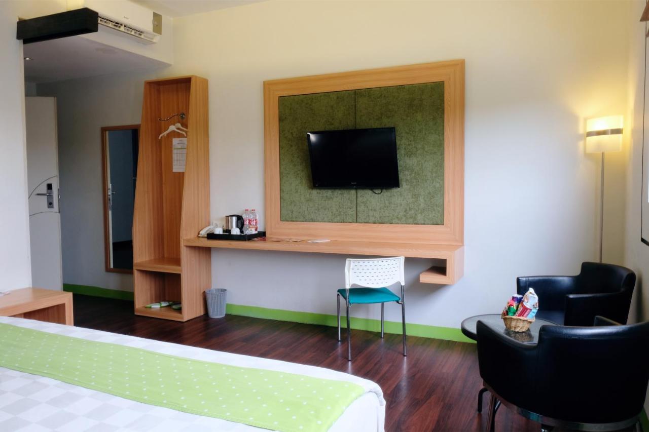 Arbor Biz Hotel Makassar Luaran gambar